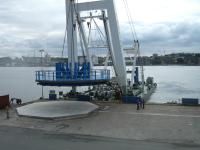 UL05565_Unloading-2.JPG